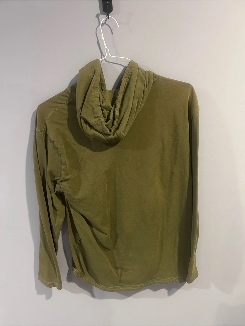 Nike Men’s Large Olive Green Lightweight Hoodie Sweatshirt